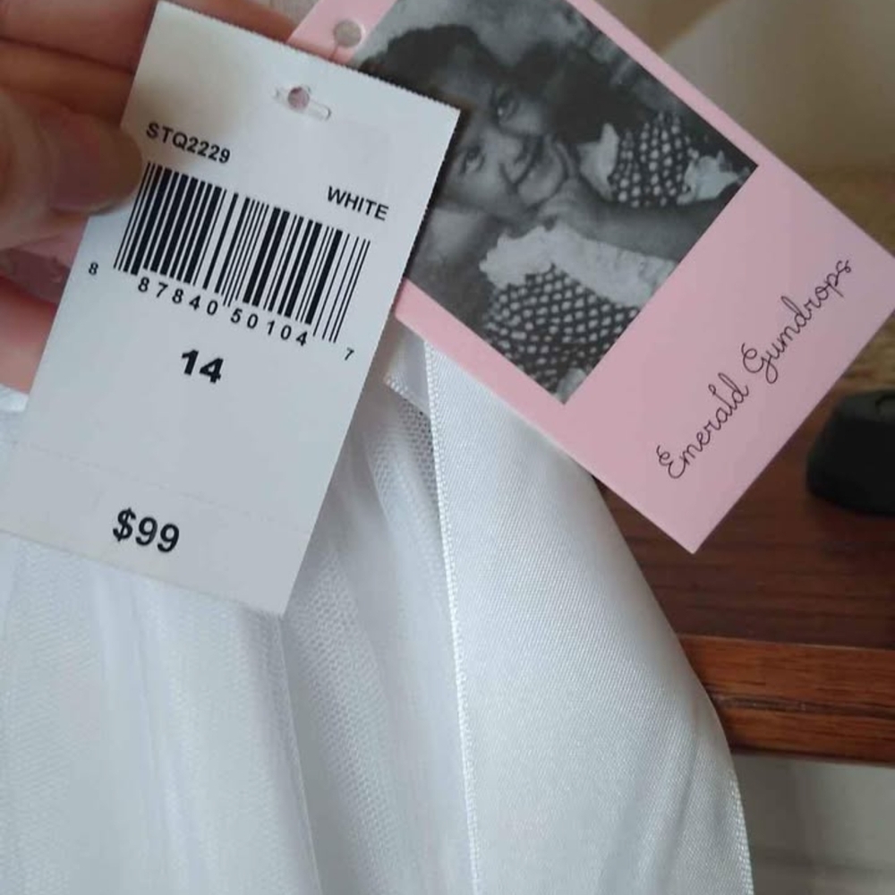 White Formal Dress Easter Wedding Flower Girl First Communion Girls Size 14 NWT - Picture 3 of 3